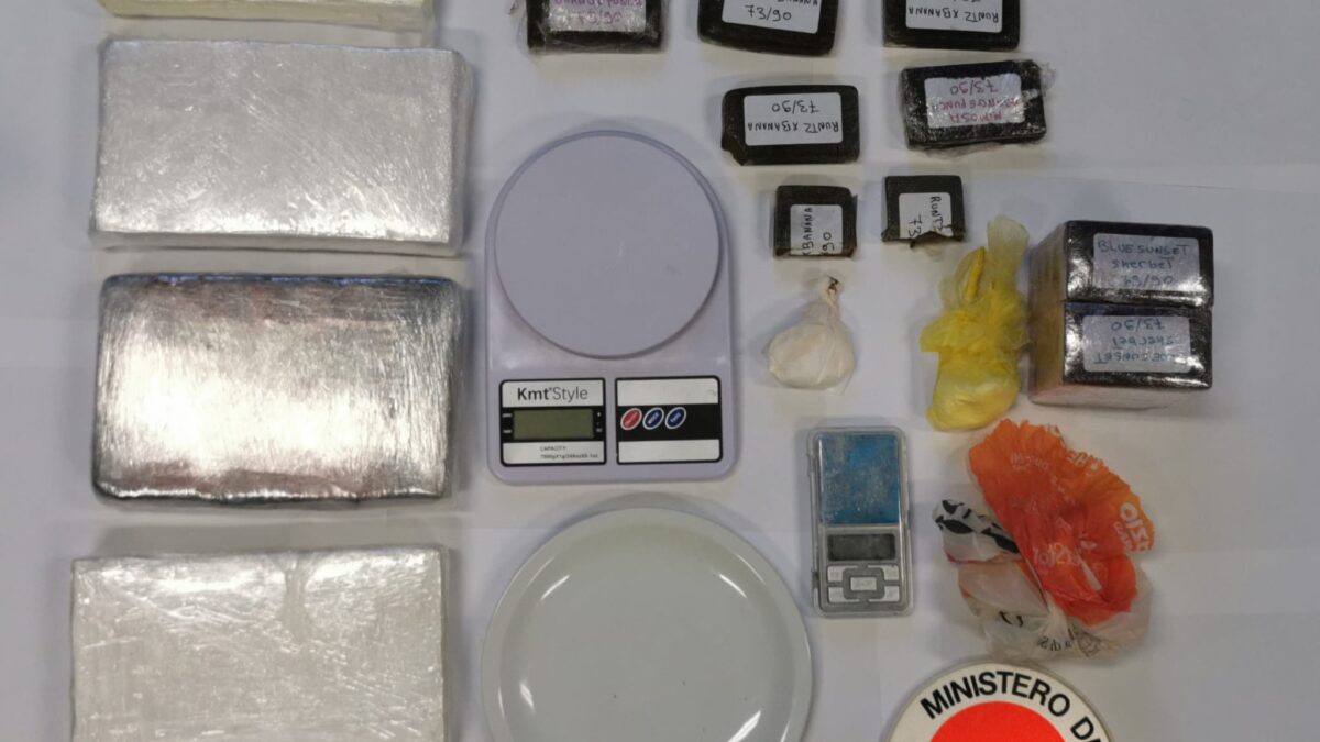 Foto-operazione-antidroga-aspect-ratio-1200-675