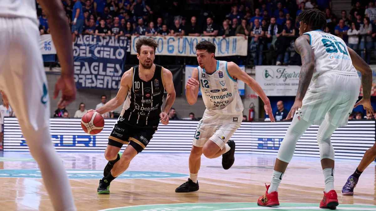 Aquila, brutta caduta al PalaDesio nell’ultimo match prima della pausa contro Cantù