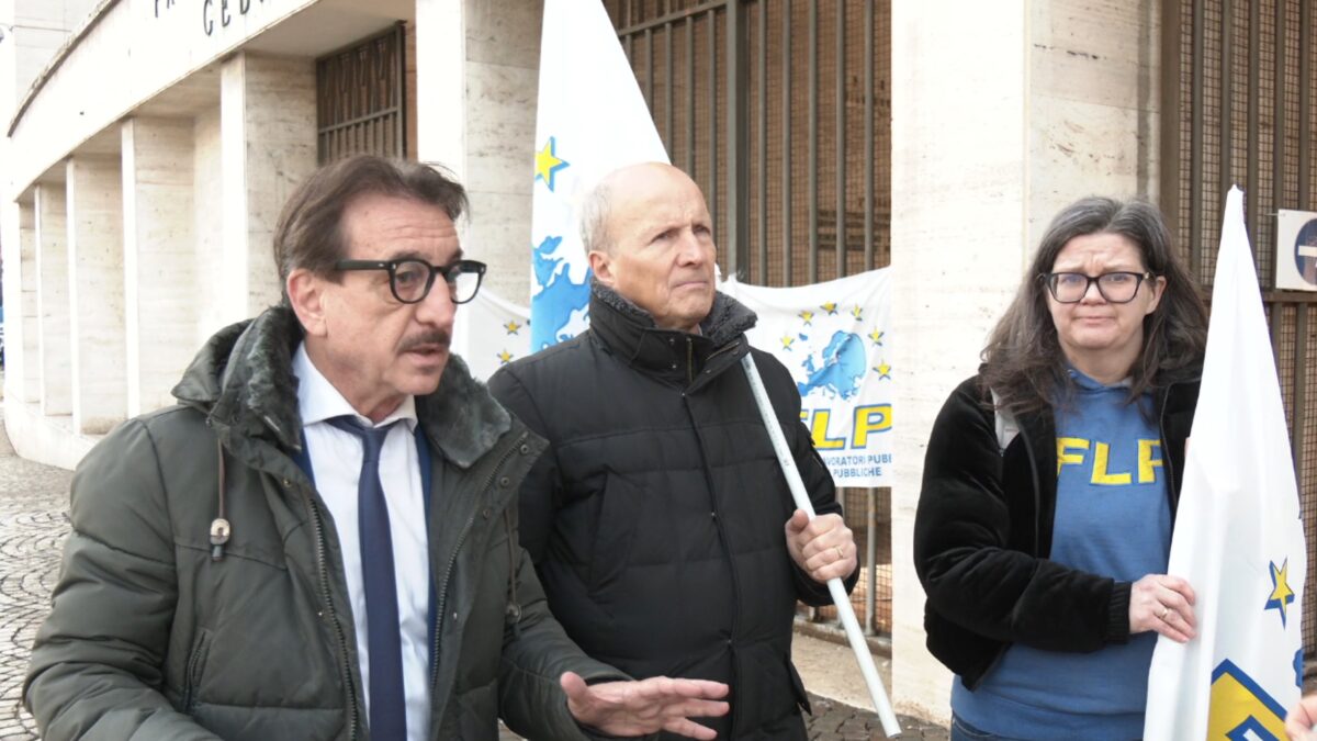 Deroga al patentino di bilinguismo, la legge c’è ma non viene applicata: “Uffici pubblici in difficoltà”