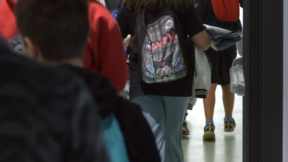 scuola-studenti-scaled-aspect-ratio-1200-675