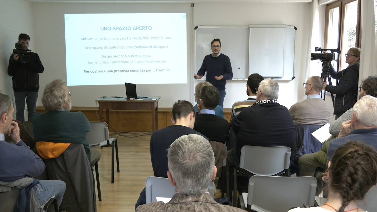 Accoglienza, più migranti che posti in Trentino. Nasce il Forum per gli stranieri