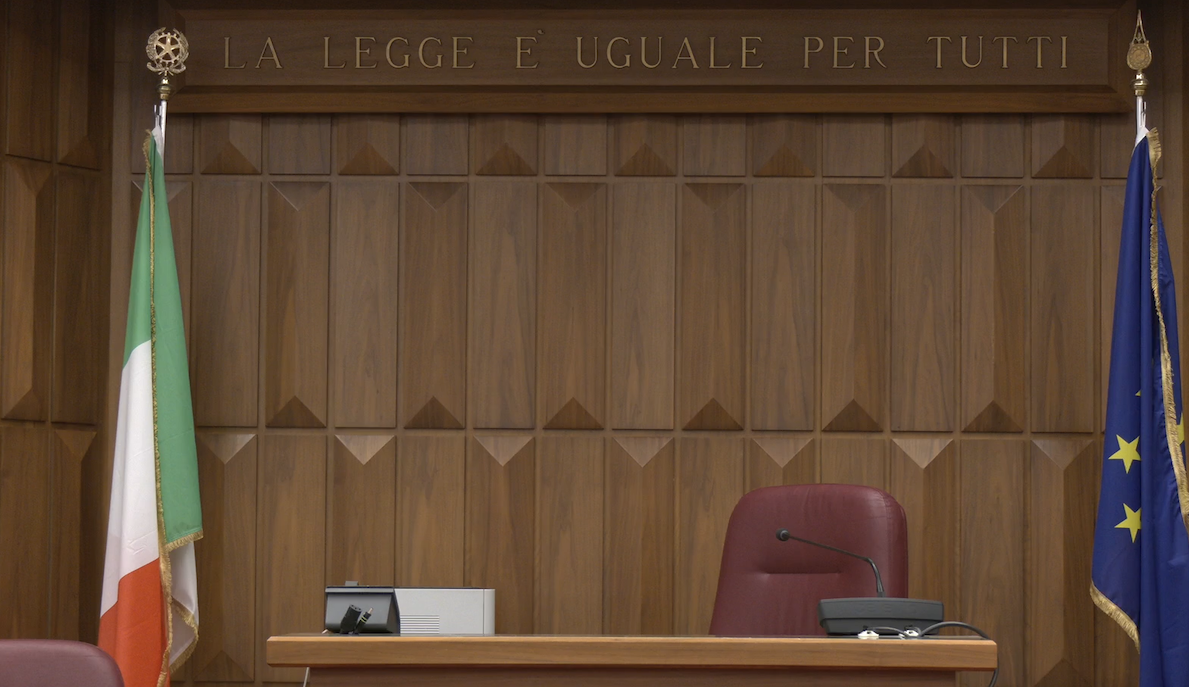 FOTO-abusa-di-una-dodicenne-aspect-ratio-1189-687