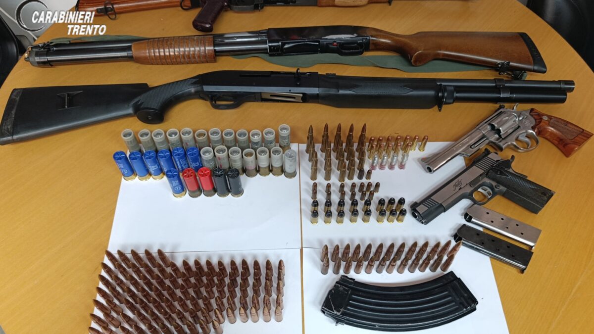 FOTO-arsenale-in-casa-scaled-aspect-ratio-1200-675