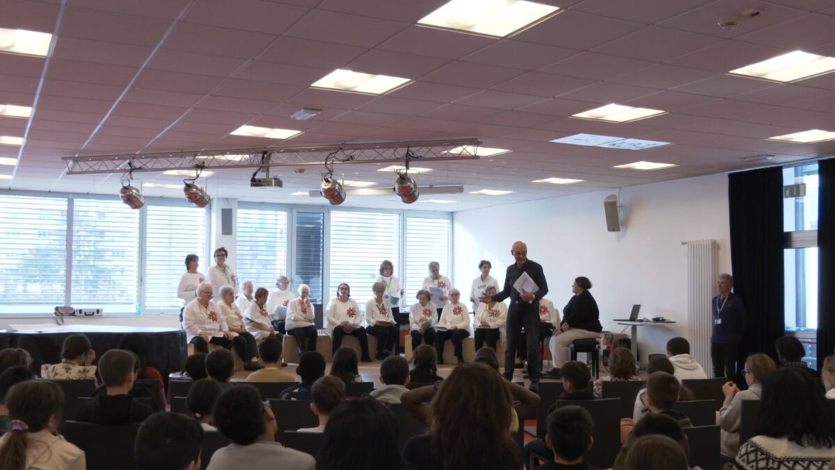 Bolzano, il coro senior della Auser incontra gli alunni delle Don Bosco