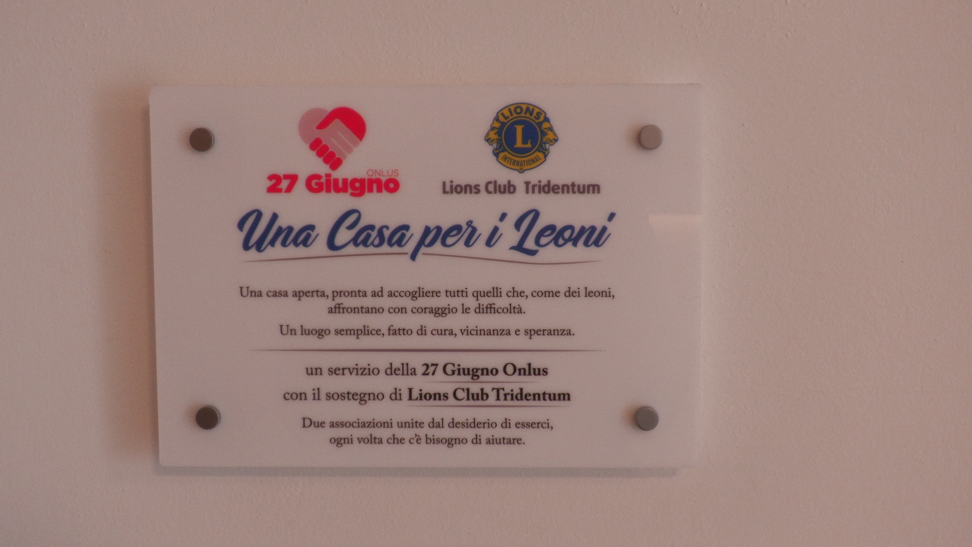 casa 27 giugno onlus via muredei