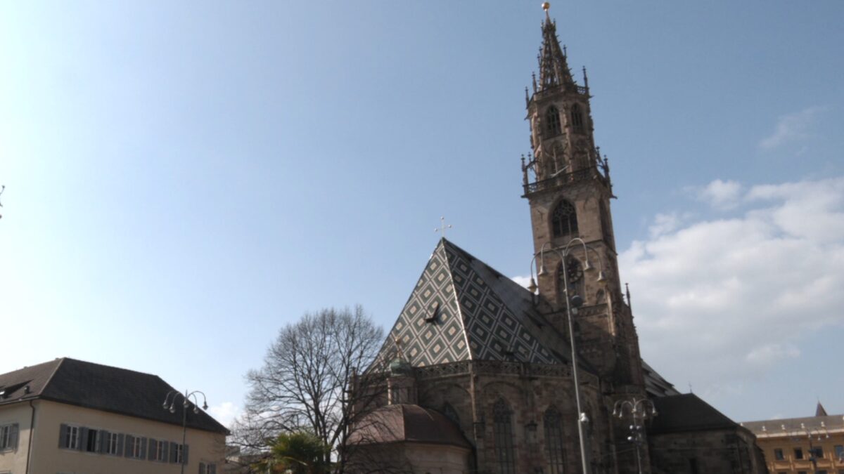 Duomo di Bolzano: per la prima una liturgia della parola (guidata da una donna) al posto della messa