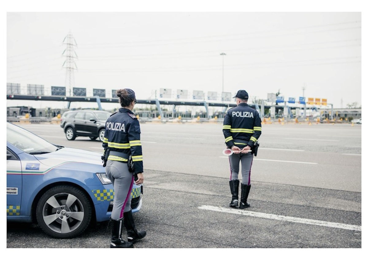 FOTO dispositivo furti auto