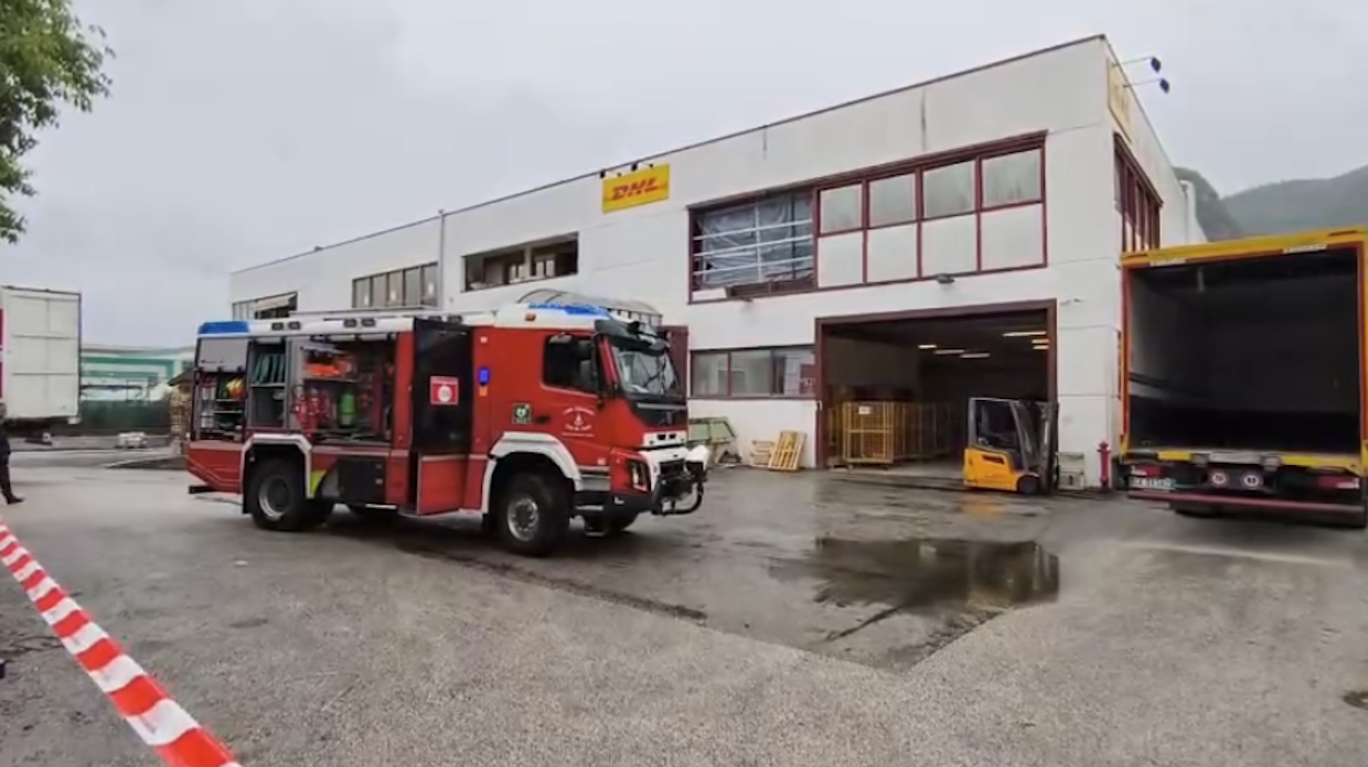 FOTO incendio Dhl Gardolo
