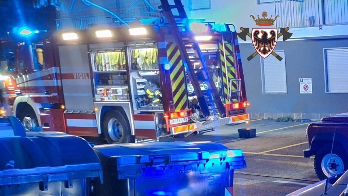 FOTO-incendio-Riva-1-aspect-ratio-1200-675