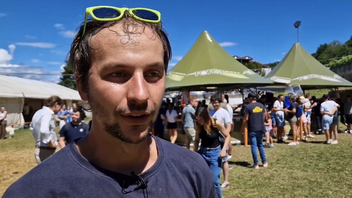 Giovane di 29 anni muore schiacciato sotto il trattore a Meano