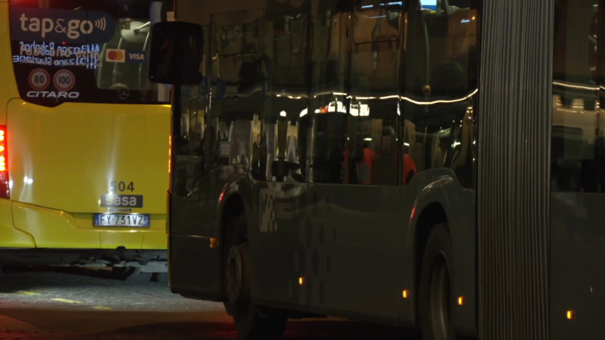 FOTO-primo-servizio-bus-scaled-aspect-ratio-1200-675