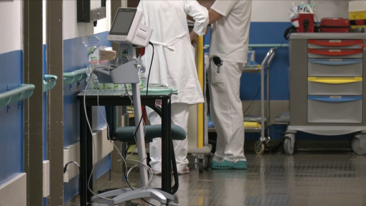 Scandalo dei patentini falsi: si riaccende il dibattito sul bilinguismo