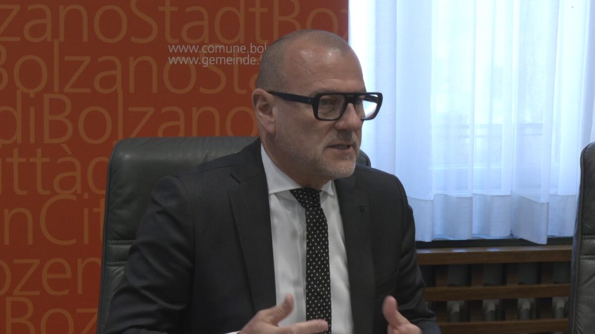Bolzano: Corrarati lavora a un “piano per la sicurezza e la migrazione”