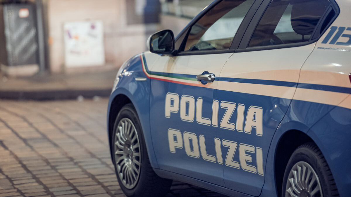 polizia-bar-aspect-ratio-1200-675