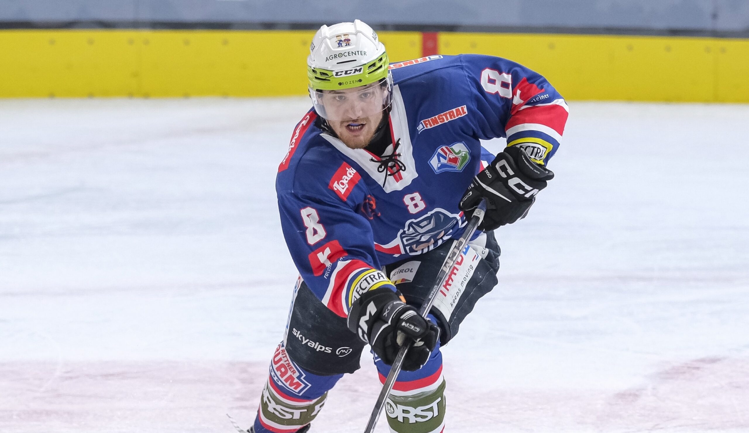 ICE HOCKEY 2025/26