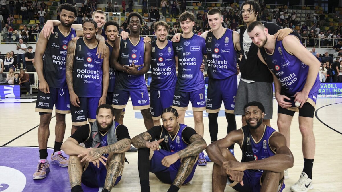 L’Aquila centra i playoff; ora sul cammino dei bianconeri c’è la Virtus Bologna