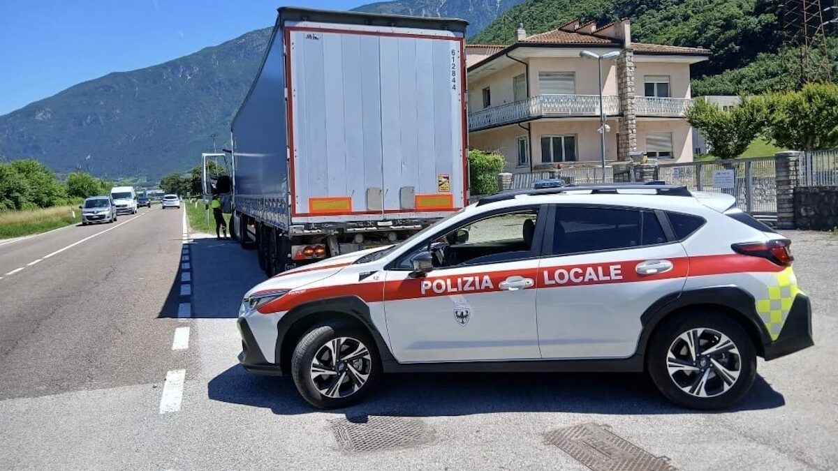FOTO-polizia-locale-ala-avio-aspect-ratio-1200-675