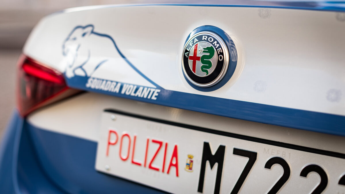 polizia-aspect-ratio-1200-675