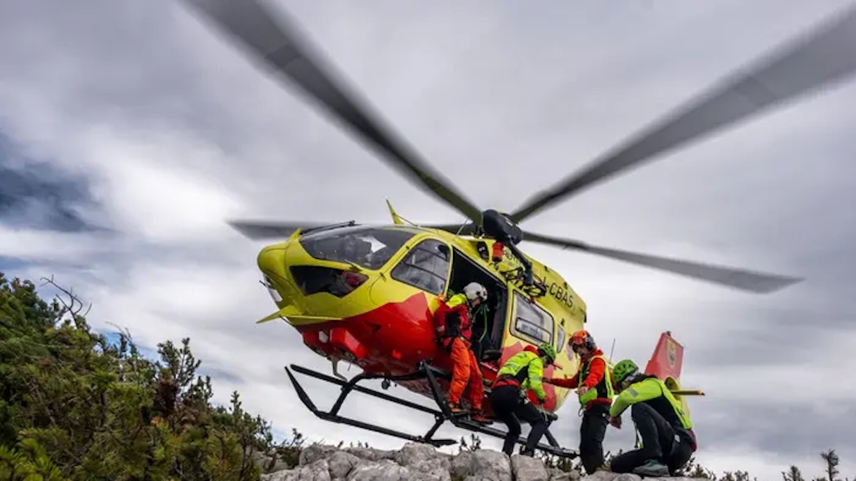 FOTO soccorso punta rocca