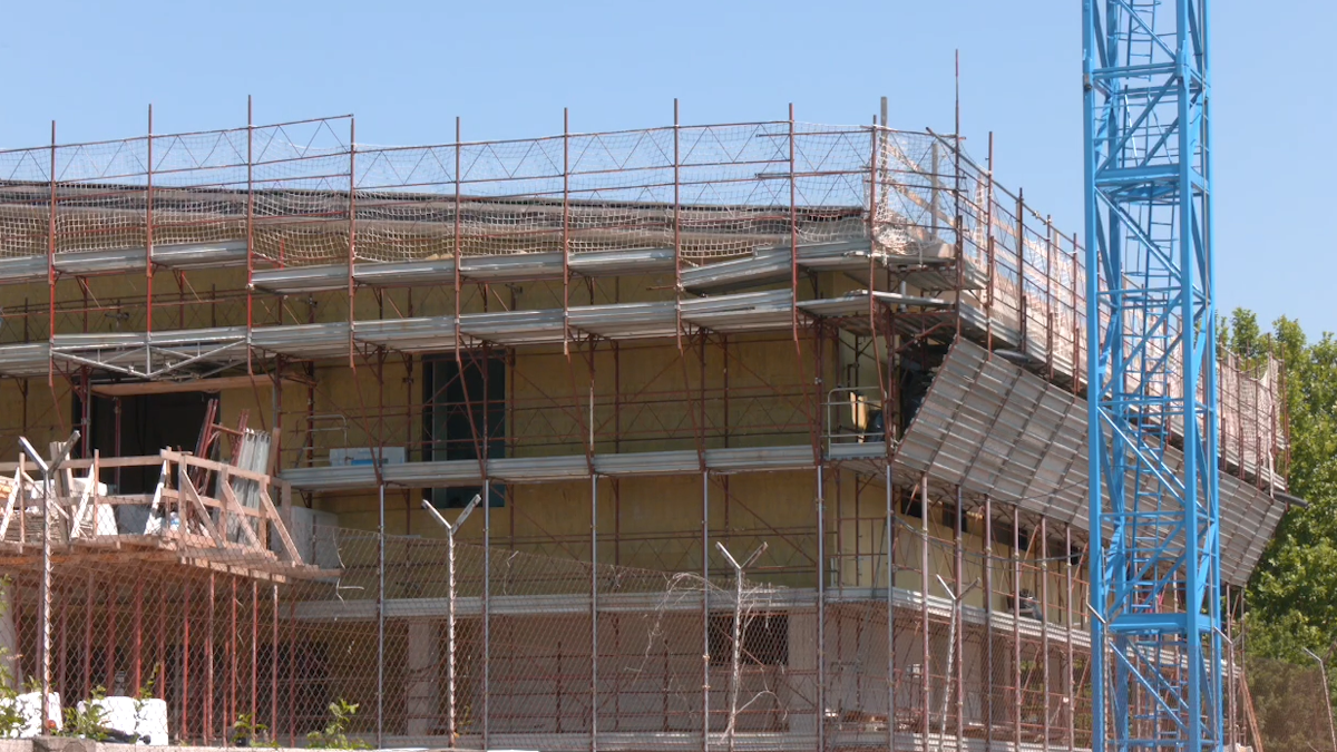 Caldo e lavoro nei cantieri: l’interrogazione del pd trentino