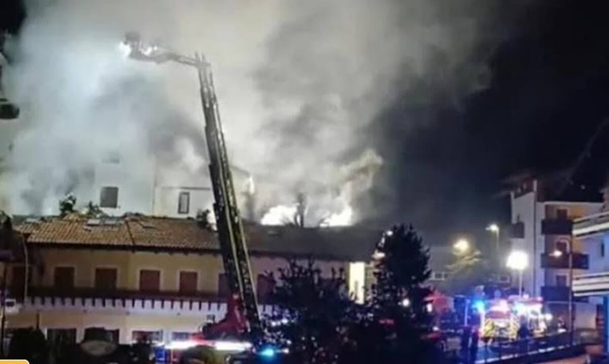 FOTO incendio moena