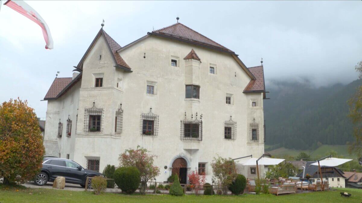 Rasun di Sopra: l’Ansitz Heufler è l’Albergo Storico dell’anno